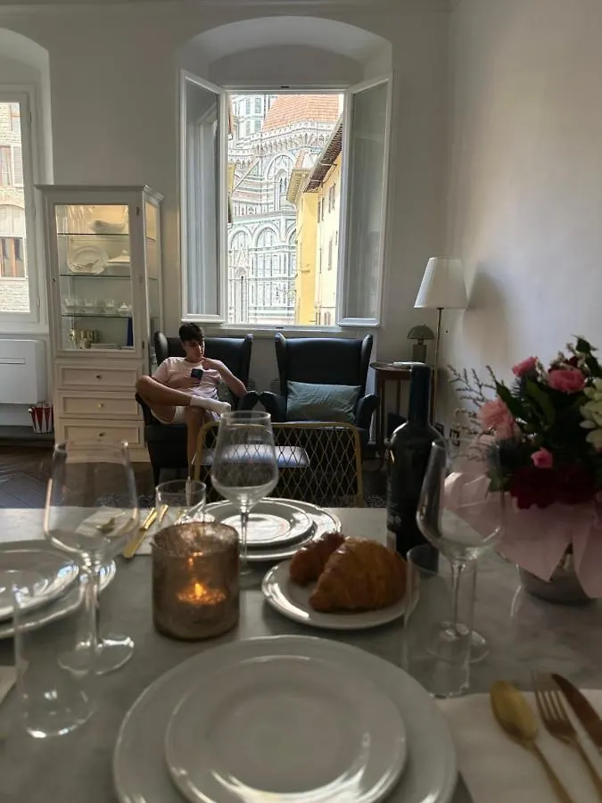 Casa Orsi - Appartamento Fronte Duomo A Firenze Италия